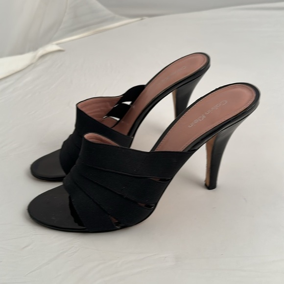 Calvin Klein Rona black elastic front peep toe dress pumps - Picture 4 of 8